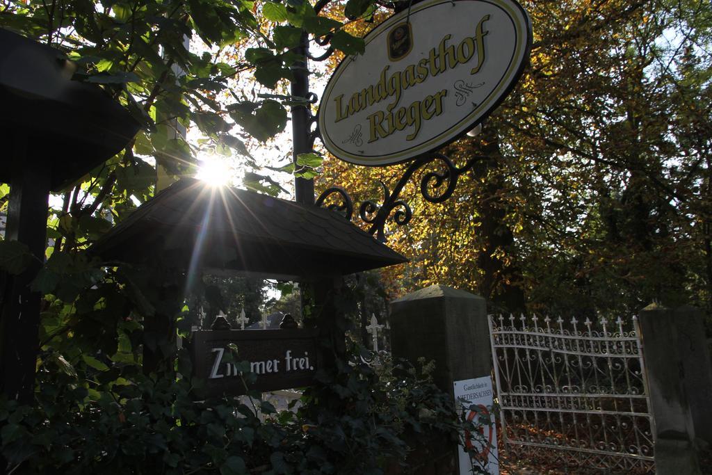 Landgasthof Rieger Dangenstorf エクステリア 写真
